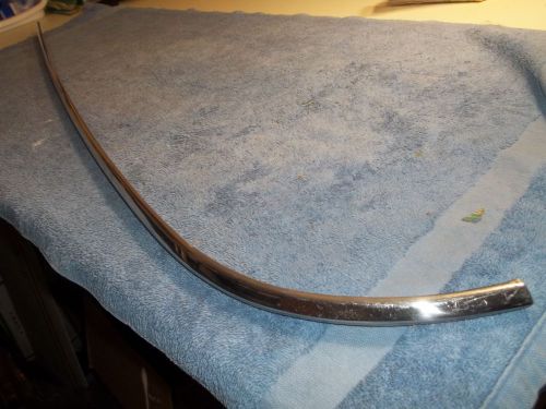 Nos gm 60 - 64 chevrolet corvair trim molding