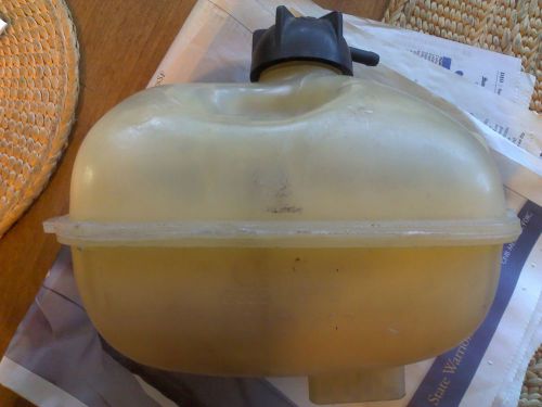 Vw volkwagen vanagon transporter coolant expansion tank 025 121 407