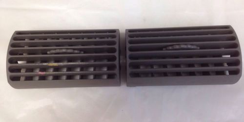 94 - 04 ford mustang oem dash vent heater air center left right gray
