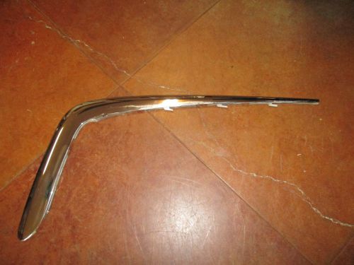 1999 jaguar xj8 vp rear left driver side chrome bumper trim molding