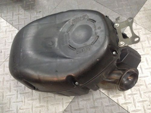 Aprilia tuono airbox assembly