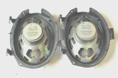 2002-2005 chevrolet impala monte carlo lumina rear speaker set gm 10449231