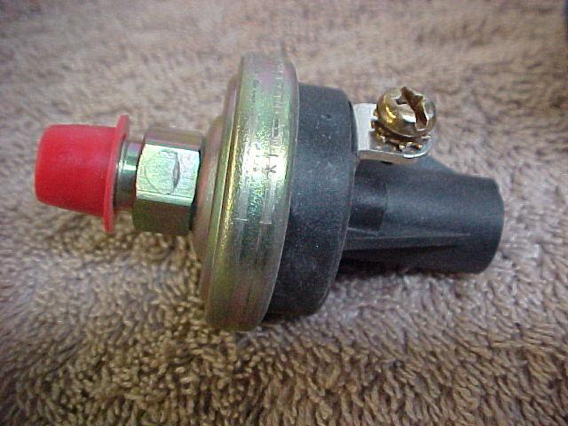 Kysor pressurestat pressure switch 1042-08240-10 thomas bus 61230652 3116 cat