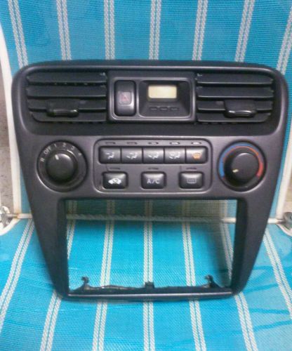 Honda accord radio climate control 98 99 2000 01 02 must look