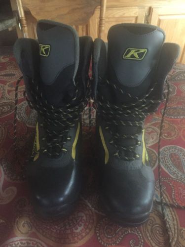 Klim snowmobiling boots size 6 mens