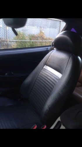 2003 ford mustang mach 1 seats