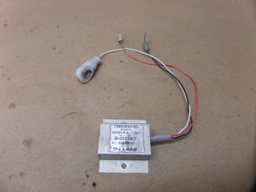 Cessna aircraft 9910094-3 sensor alternator out lamar b-00329-1