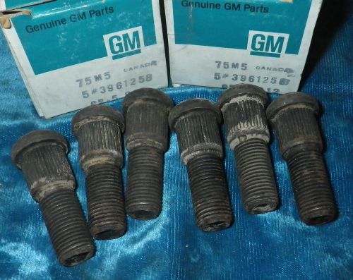 Nos 1971-1981 wheel lug stud box 6 gm#3961258 cadillac seville camaro nova buick