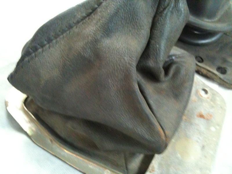 Mustang svo leather shift boot-original