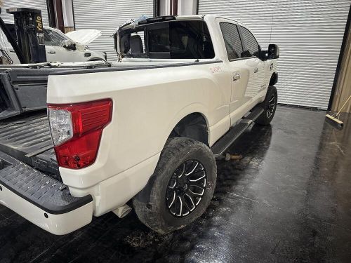 Nissan titan xd 2016-2023 hood 1t1 white