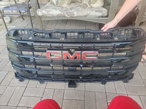 2022-2023 oem gmc sierra pro 1500 black front bumper grille assembly new style