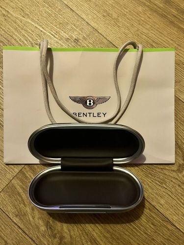 Bentley continental gt light burr walnut with havana brown glasses case holder