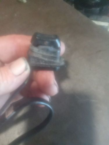 Yamaha trim button connector