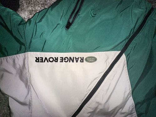 Used land rover range rover great divide expedition jacket with event patch