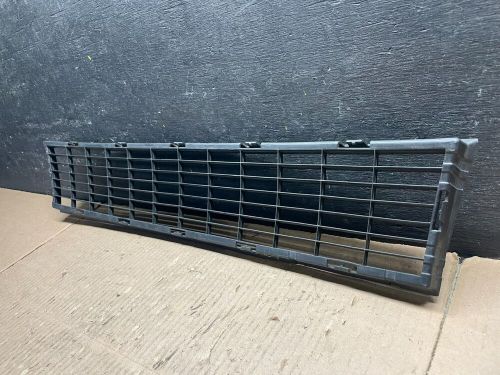 2011 to 2015 ford explorer lower front grill grille oem c2161 dg1