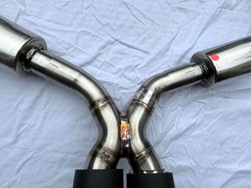 Porsche cayman 981 gt4 cargraphic race exhaust system grand am cup