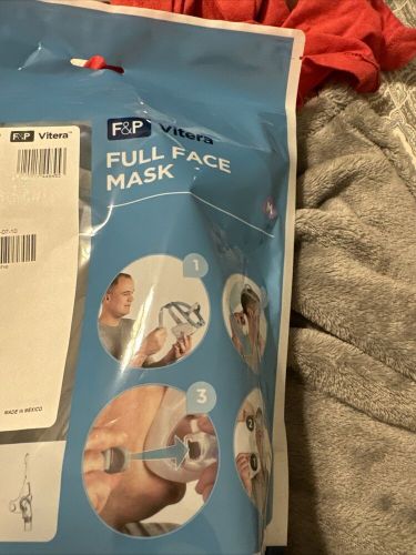 Two new sealed f&amp;p vitera full face mask gear medium a ref vit1ma cpap