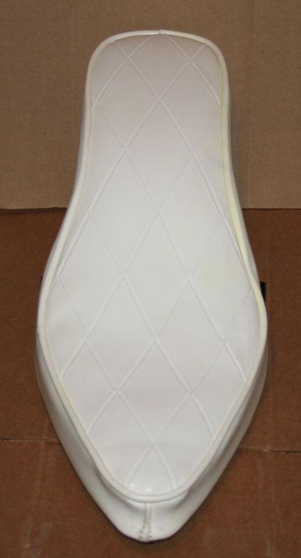 Chopper white seat part #2590/1 diamond fits sportsters xl contour seat (70)