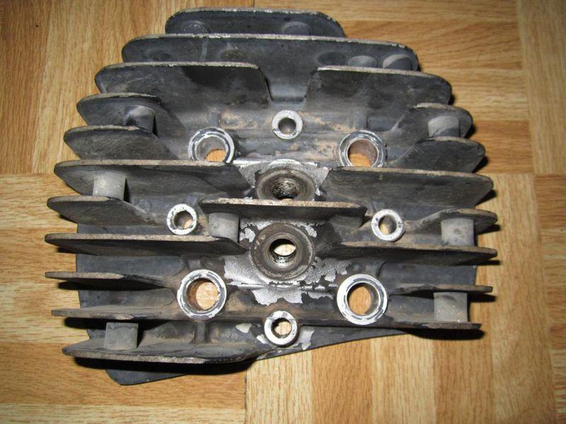 1974 kawasaki f11 .. cylinder head