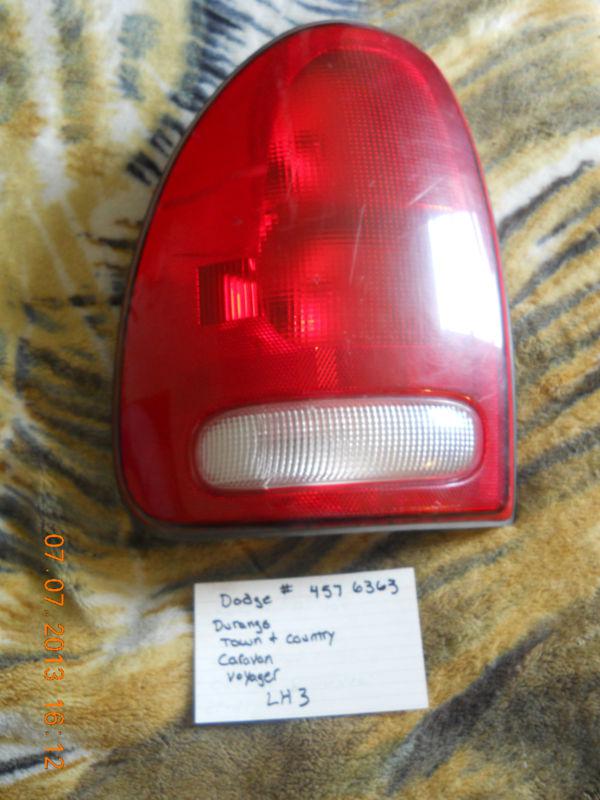 96 97 98 99 00 01 02 03 lh caravan durango town & country tail light 4576363 