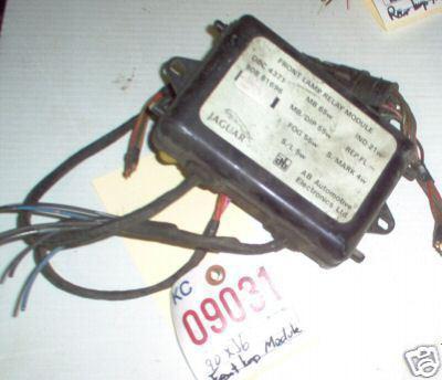 Jaguar 90 lamp control module front 1990