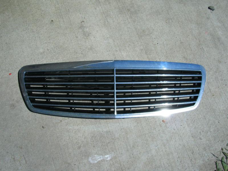 Mercedes c class factory oem grille 01 02 03 04 