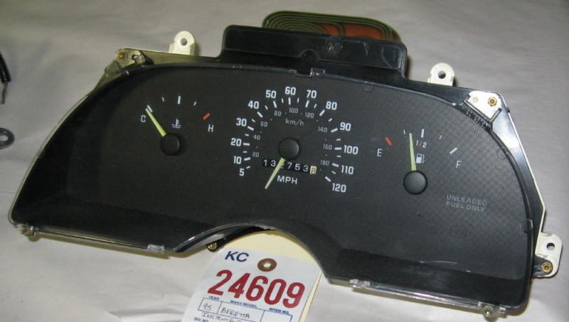 Beretta corsica instrument cluster gauges speedometer 1994 1995