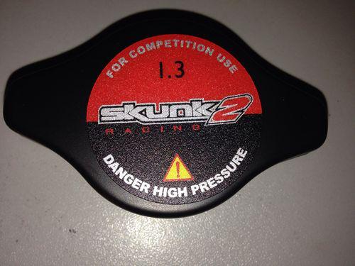 Skunk2 359-99-0010 type b radiator cap