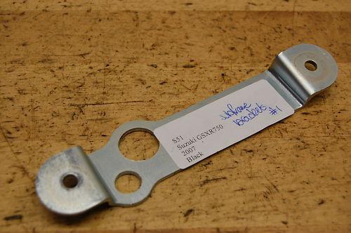 S51 suzuki gsxr 750 gsxr750 2007 subframe bracket #1