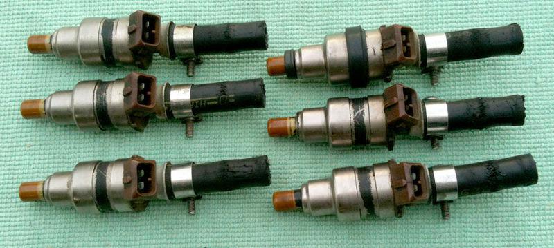 6 datsun  280zx turbo used fuel injectors. work fine. originals