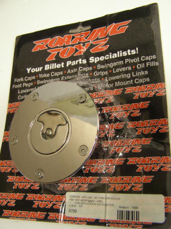 Roaring toyz chrome gas cap, 1/8 turn for suzuki   p/n 8799