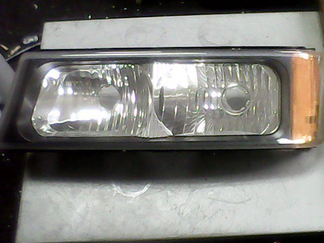 03-06 silverado side marker lamp gm2520185 park light signal lens housing left