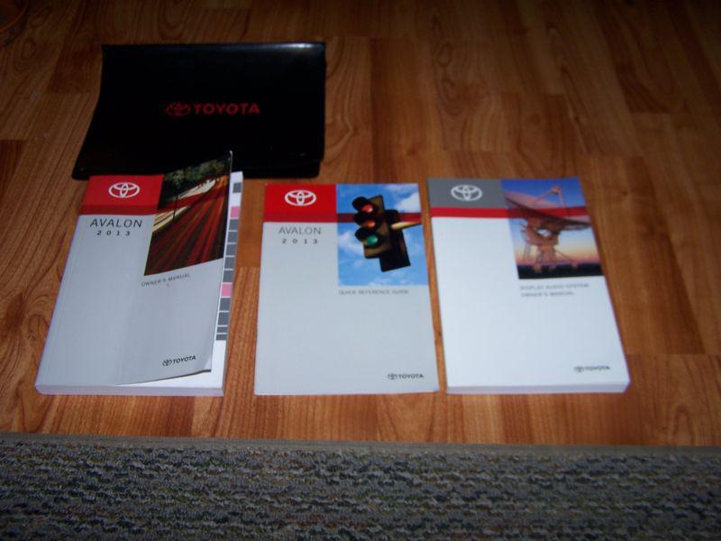 2013 toyota avalon owners manual set with navigation + case free shipping