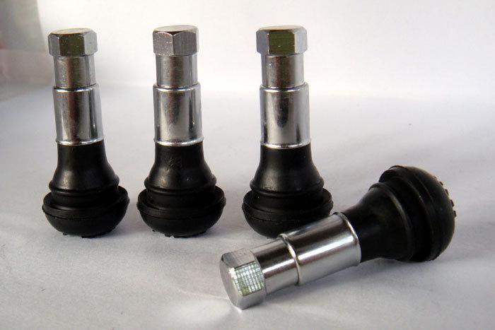 4 pcs. tr413 chrome snap-in tire valve stem & hex caps.