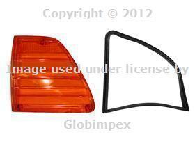 Mercedes r107 amber front right turn signal lens oem new + 1 year warranty