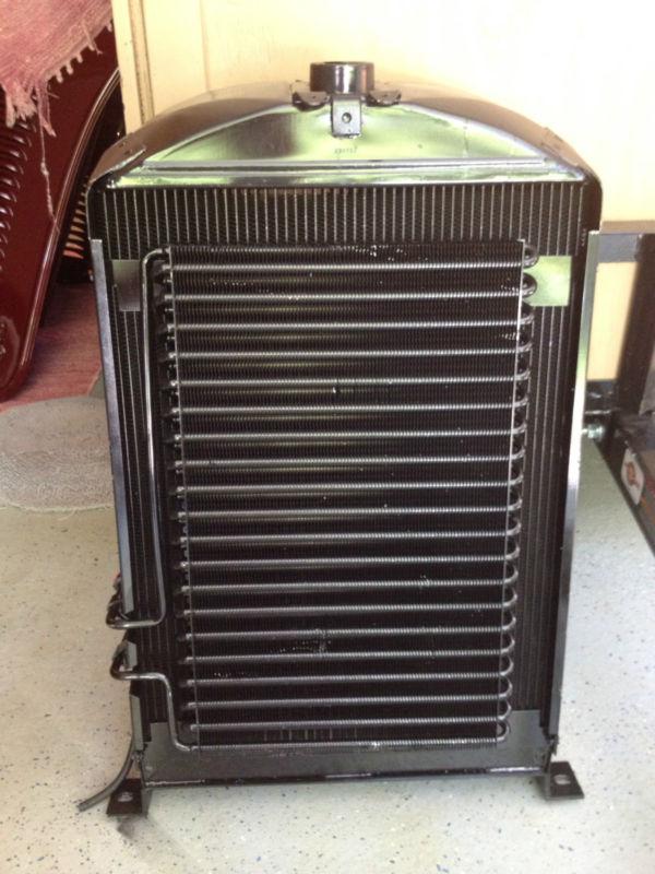 Walker radiator  1933 - 1934 ford