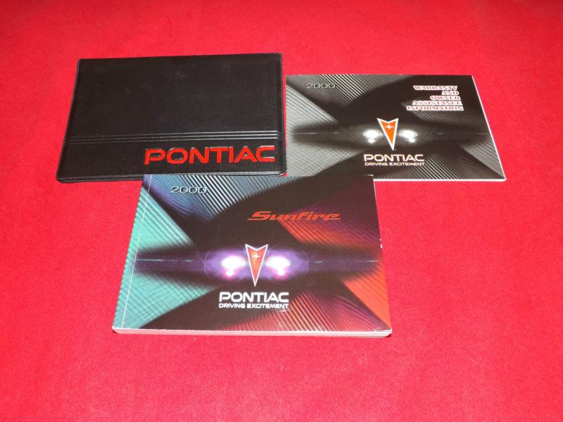 2000 pontiac sunfire owner's manual guide set black case & warranty information 