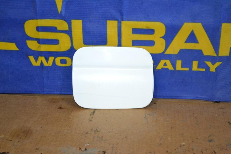 95 96 97 98 99 subaru legacy fuel gas filler door lid cover white factory oem 