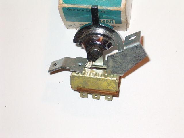 Nos 1965 buick ac heater fan switch gm delco 7289237