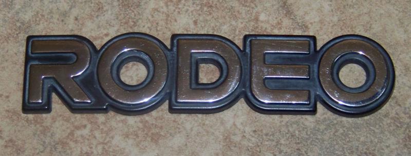 92-97 isuzu rodeo front door emblem/badge    