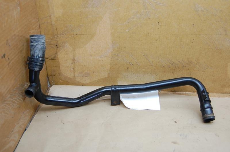 06 07 08 audi a4 2.0 radiator hose 06d 121 071 r