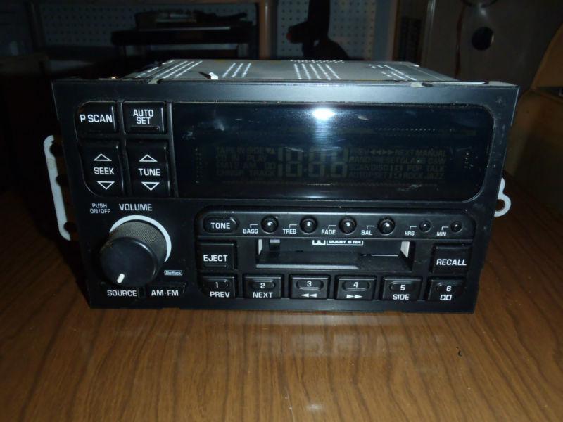 Buick radio 1995-2002 gm with stearing wheel controls !!!!! no reserve !!nr