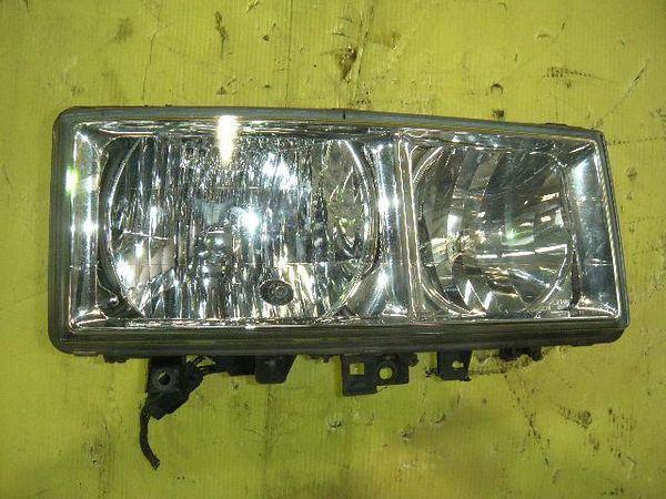 Mitsubishi fuso fighter 1998 right head light assembled [3010800]