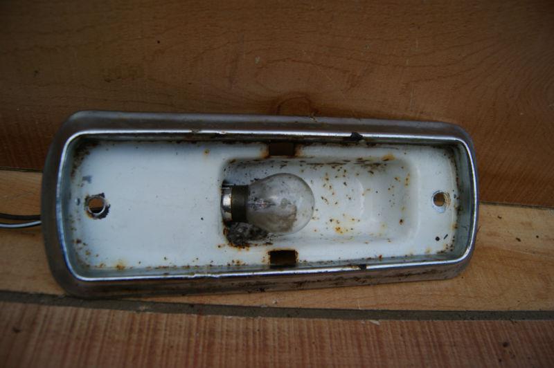 1955-1959 chevy & gmc pickup original dome light housing