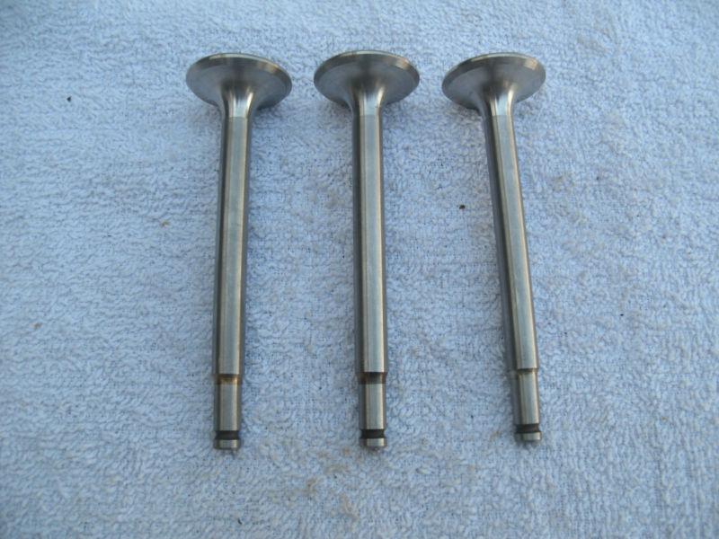 Triumph tr4/4a  exhaust valve