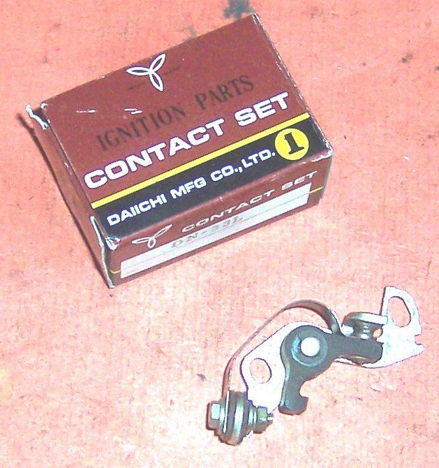 Nos ignition parts contact set daiichi part number dn-33l opened but not used*