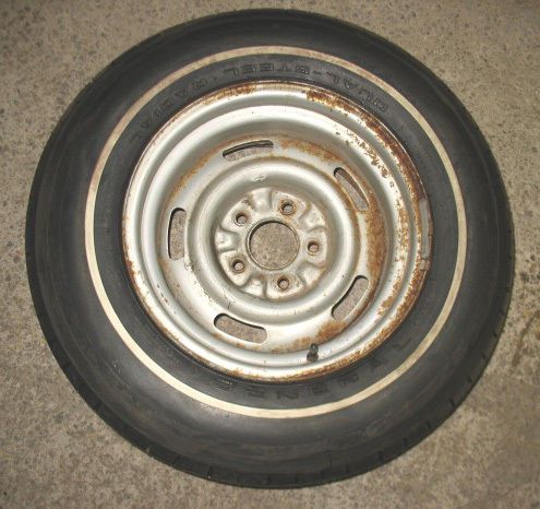 77 corvette spare wheel &amp; tire 15x8 az gf70-15 1977