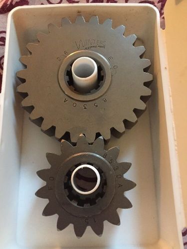 New winters quick change rear end gear,set #30a,             10 spline. 15-26