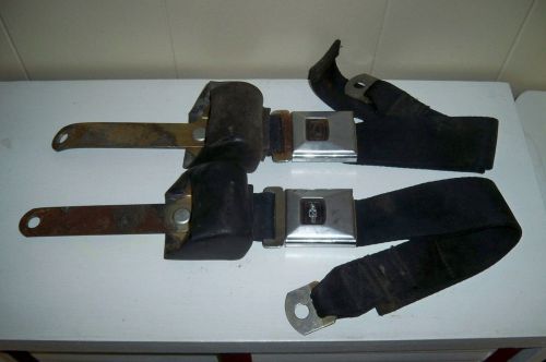 1966 chevrolet c-10 gm original seat belts buckle side only