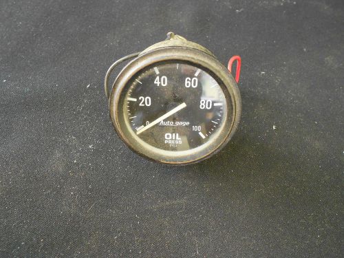 Vintage oil pressure gage from auto meter prod. (auto gage)